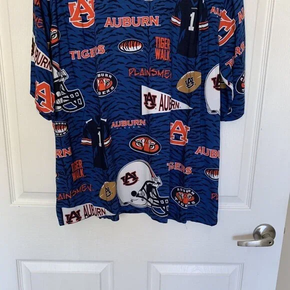 Reyn Spooner Auburn Tigers Men’s Medium Blue Football Hawaiian Button Shirt